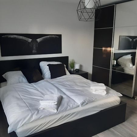 D&B Staycation Ferienpark Niedenstein 外观 照片