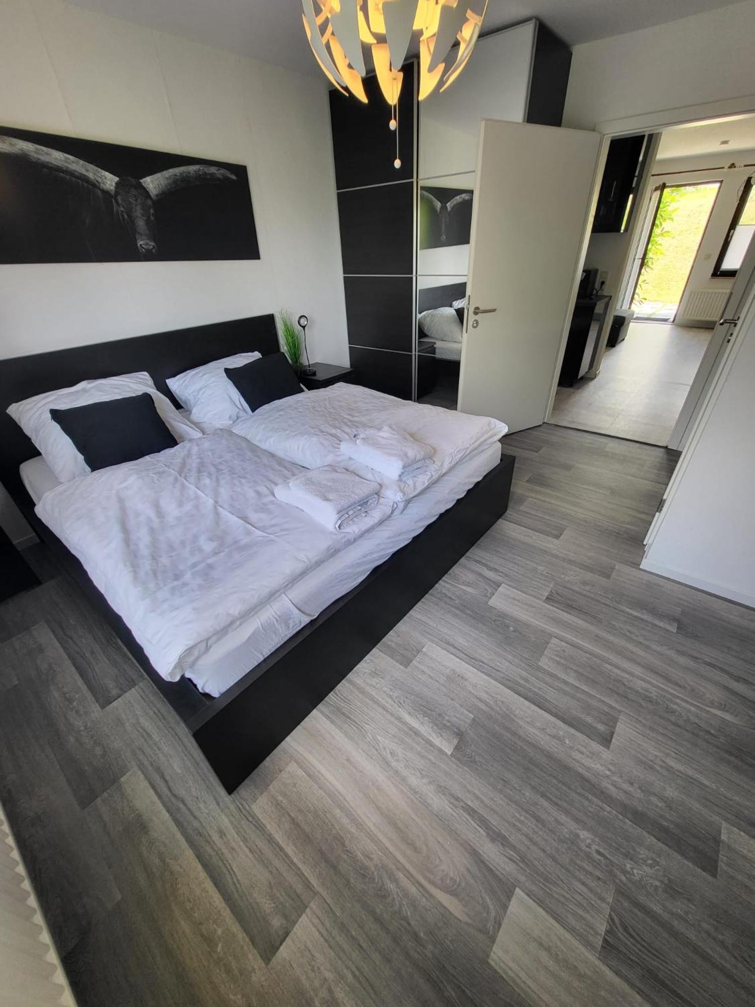 D&B Staycation Ferienpark Niedenstein 外观 照片