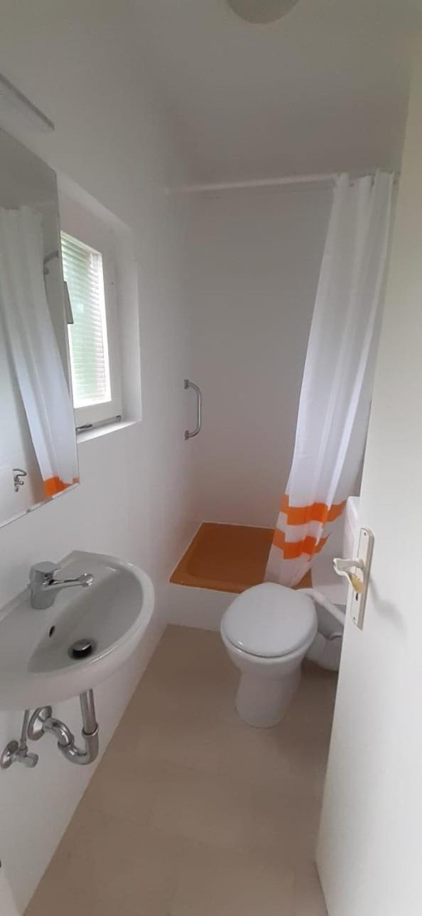 D&B Staycation Ferienpark Niedenstein 外观 照片